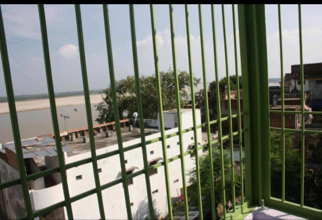 Monalisa Hostel Varanasi Exterior foto